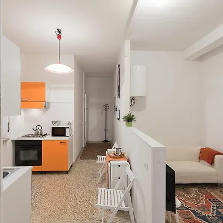 Flats4Rent Maximiliano *
